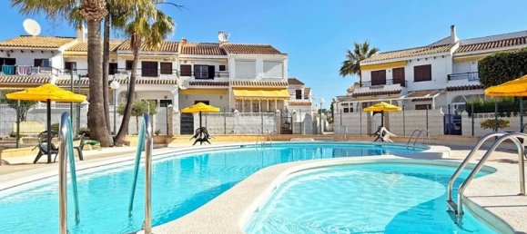 Bungalow T2 em Torrevieja, Spain N.º 178146 2