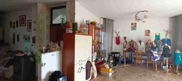 Apartamento de 2 habitaciónes en Meda, Italy No. 8560 8