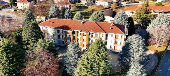 3 rooms Apartment in Bricherasio, Italy No. 58377 29