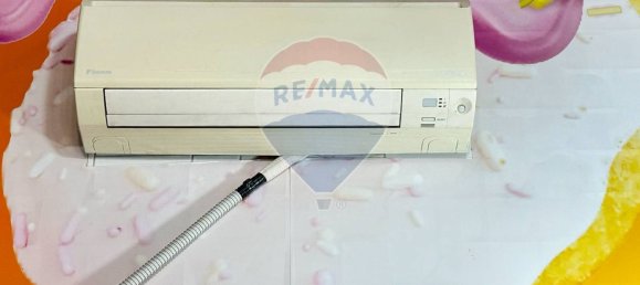 2-salle Propriété commerciale à Milan, Italy No. 243111 11