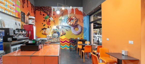 2-salle Propriété commerciale à Milan, Italy No. 243111 7