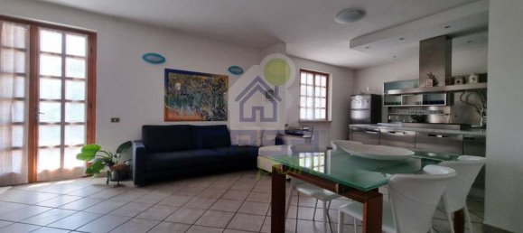 5 rooms Villa in Caselle Landi, Italy No. 208399 3