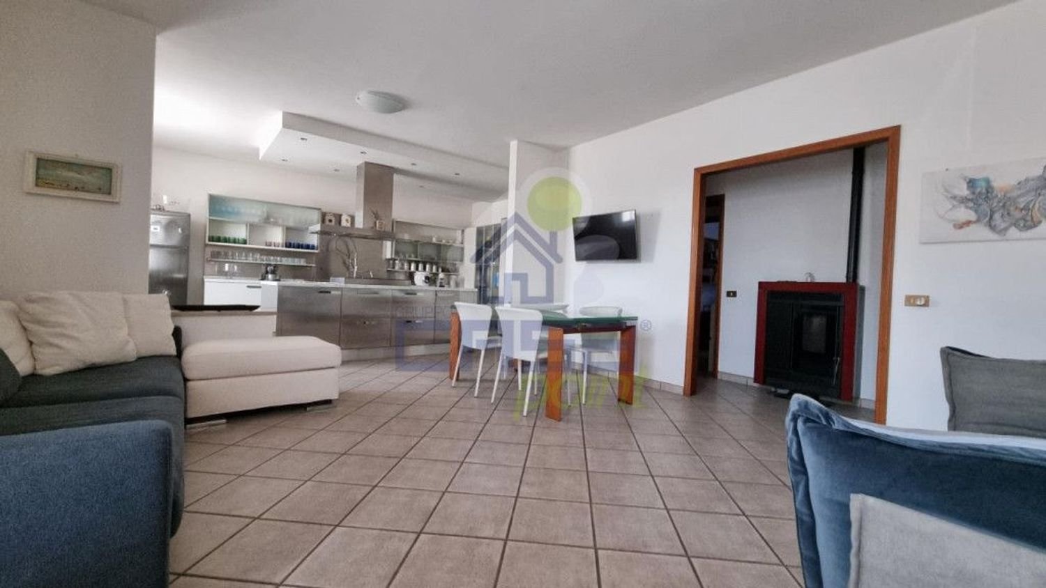 5 rooms Villa in Caselle Landi, Italy No. 208399