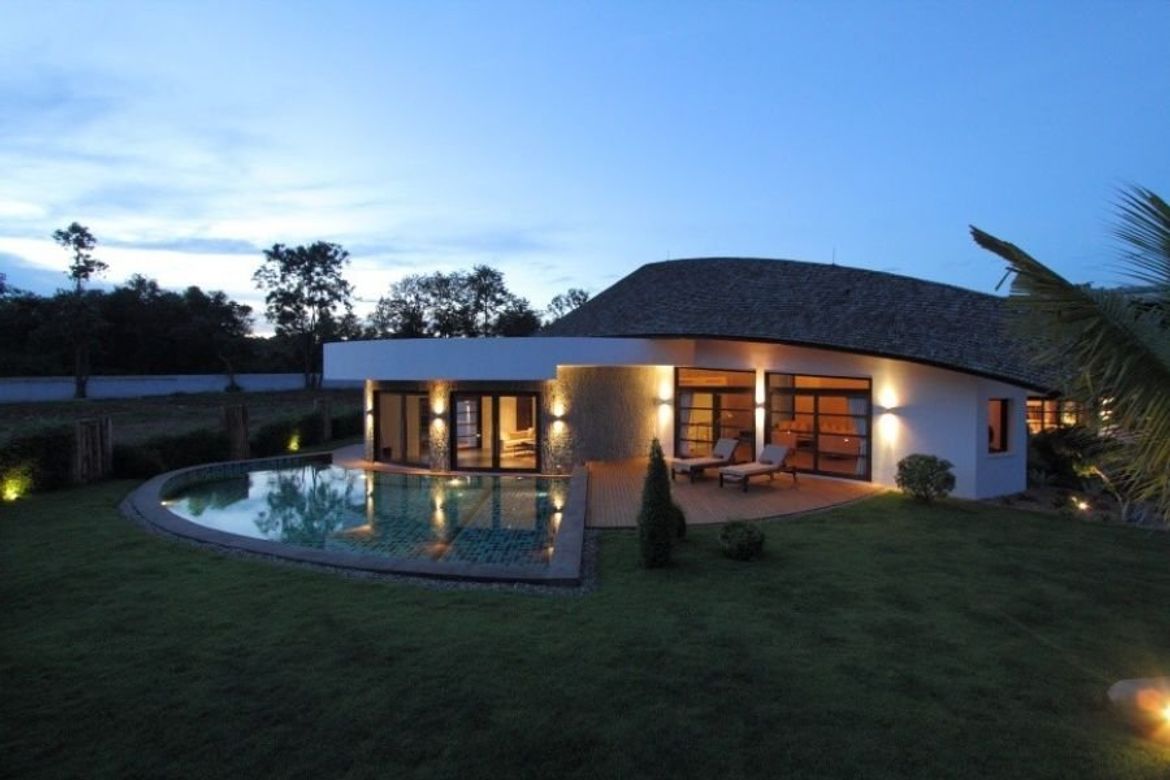 2 bedrooms Cafe / restaurant in Chiang Mai, Thailand No. 21627