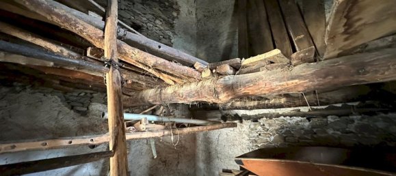 3 Schlafzimmer Haus in Sampeyre, Italy, Nr. 339890 4