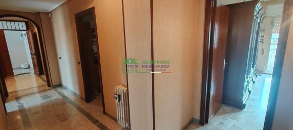 4 bedrooms Apartment in Ragusa, Italy No. 169789 13