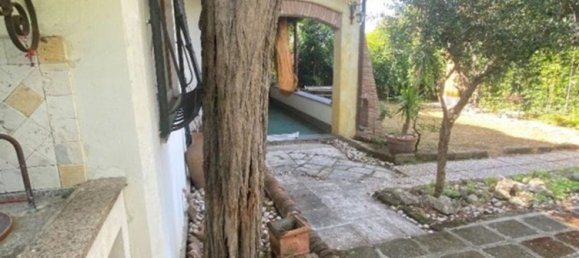 Casa de 3 habitaciónes en Ardea, Italy No. 4507 11