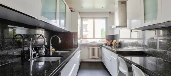3 bedrooms Apartment in Neuilly-sur-Seine, France No. 172624 7