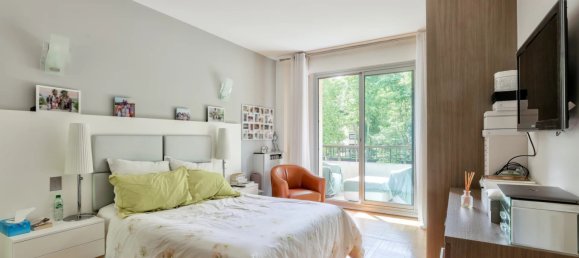 3 bedrooms Apartment in Neuilly-sur-Seine, France No. 172624 4