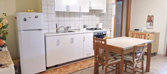 1 Schlafzimmer Wohnung in Tivoli, Italy, Nr. 297618 2