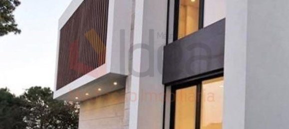 4 bedrooms House in Almada, Portugal No. 147713 4