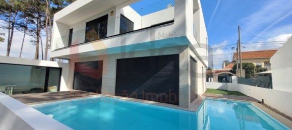 4 bedrooms House in Almada, Portugal No. 147713 25