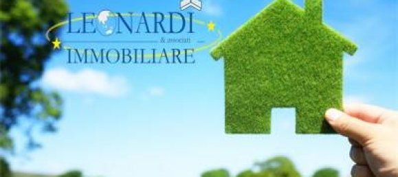 920m² Land in San Giustino, Italy No. 134719 2