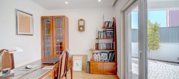 5 bedrooms House in Sintra, Portugal No. 44169 4