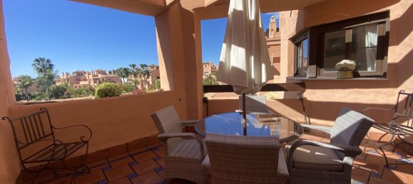 3 bedrooms Penthouse in Estepona, Spain No. 147184 3