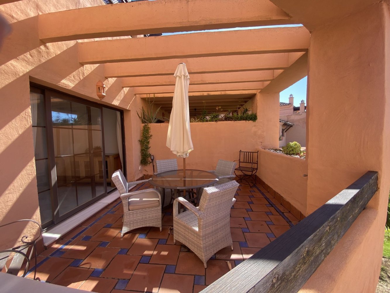 3 bedrooms Penthouse in Estepona, Spain No. 147184