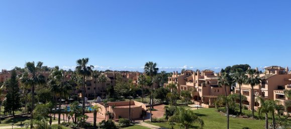 3 bedrooms Penthouse in Estepona, Spain No. 147184 24