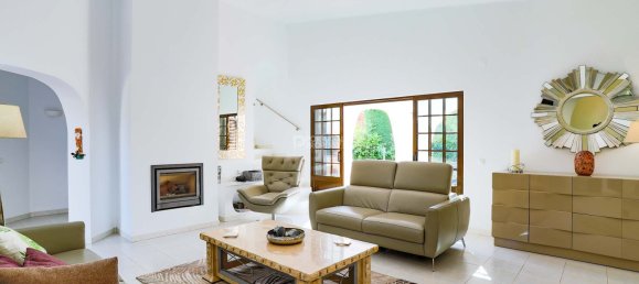 4 Schlafzimmer Villa in Quarteira, Portugal, Nr. 127809 16