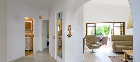 4 Schlafzimmer Villa in Quarteira, Portugal, Nr. 127809 8