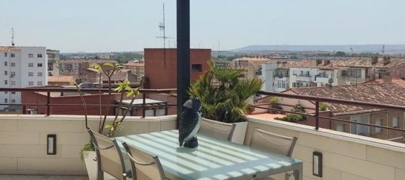 Дуплекс с 3 спальнями в Наварра, Испания № 131306 4