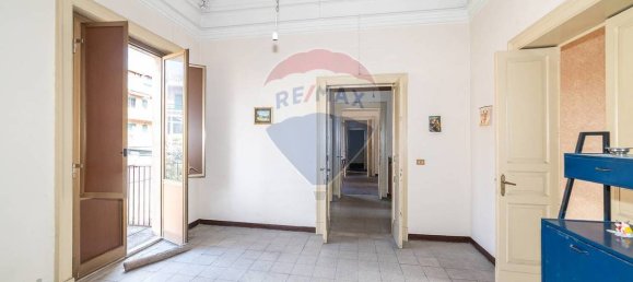 Casa de 4 dormitorios en Catania, Italy No. 237935 2