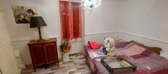 Замки и поместья с 3 спальнями в Пуйе, Франция № 194269 10