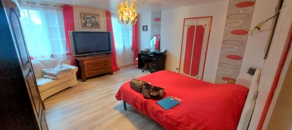 Замки и поместья с 3 спальнями в Пуйе, Франция № 194269 7