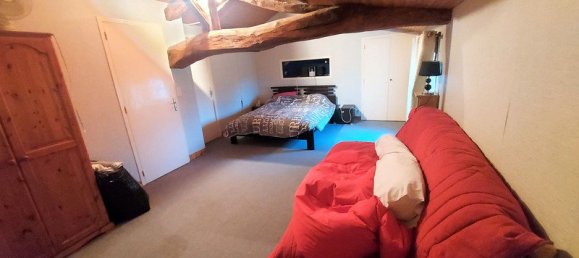 Замки и поместья с 3 спальнями в Пуйе, Франция № 194269 30