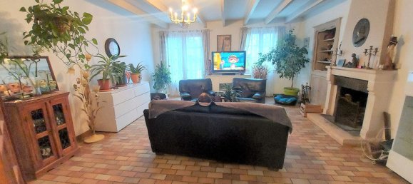 Замки и поместья с 3 спальнями в Пуйе, Франция № 194269 6