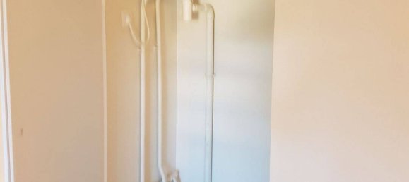 Studio in Villeneuve-Saint-Georges, France No. 328988 8