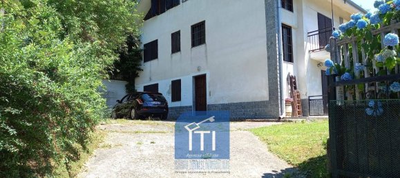 2 bedrooms Apartment in Cuorgnè, Italy No. 317222 5