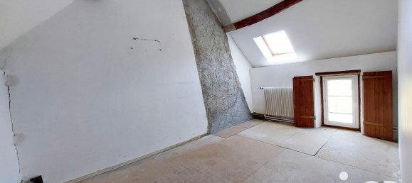 5 bedrooms House in Yonne, France No. 323598 19