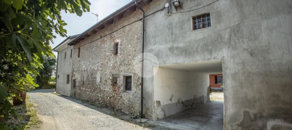 5 rooms House in Savigliano, Italy No. 172641 8