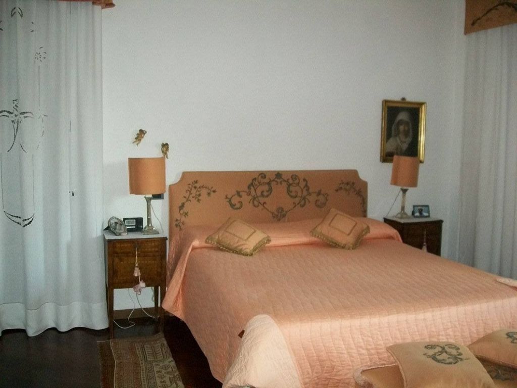 Квартира с 3 спальнями в Милан, Италия № 245868