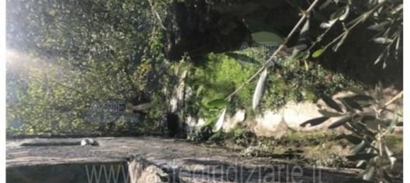 Дом с 10 спальнями в Борцонаска, Италия № 349042 11