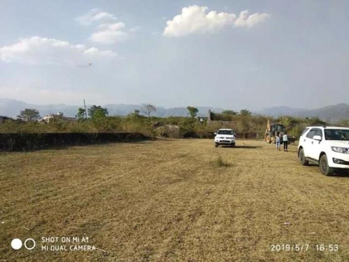  Land in Dehradun, India No. 32724