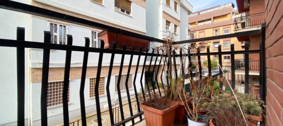 1 bedroom Apartment in Rome, Italy No. 87125 12