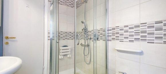 1 bedroom Apartment in Rome, Italy No. 87125 16