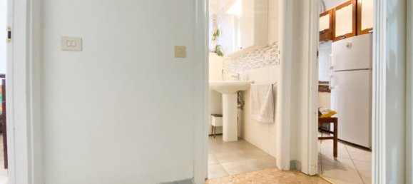 1 bedroom Apartment in Rome, Italy No. 87125 9