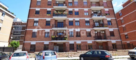 4 bedrooms Apartment in Cagliari, Italy No. 92582 2