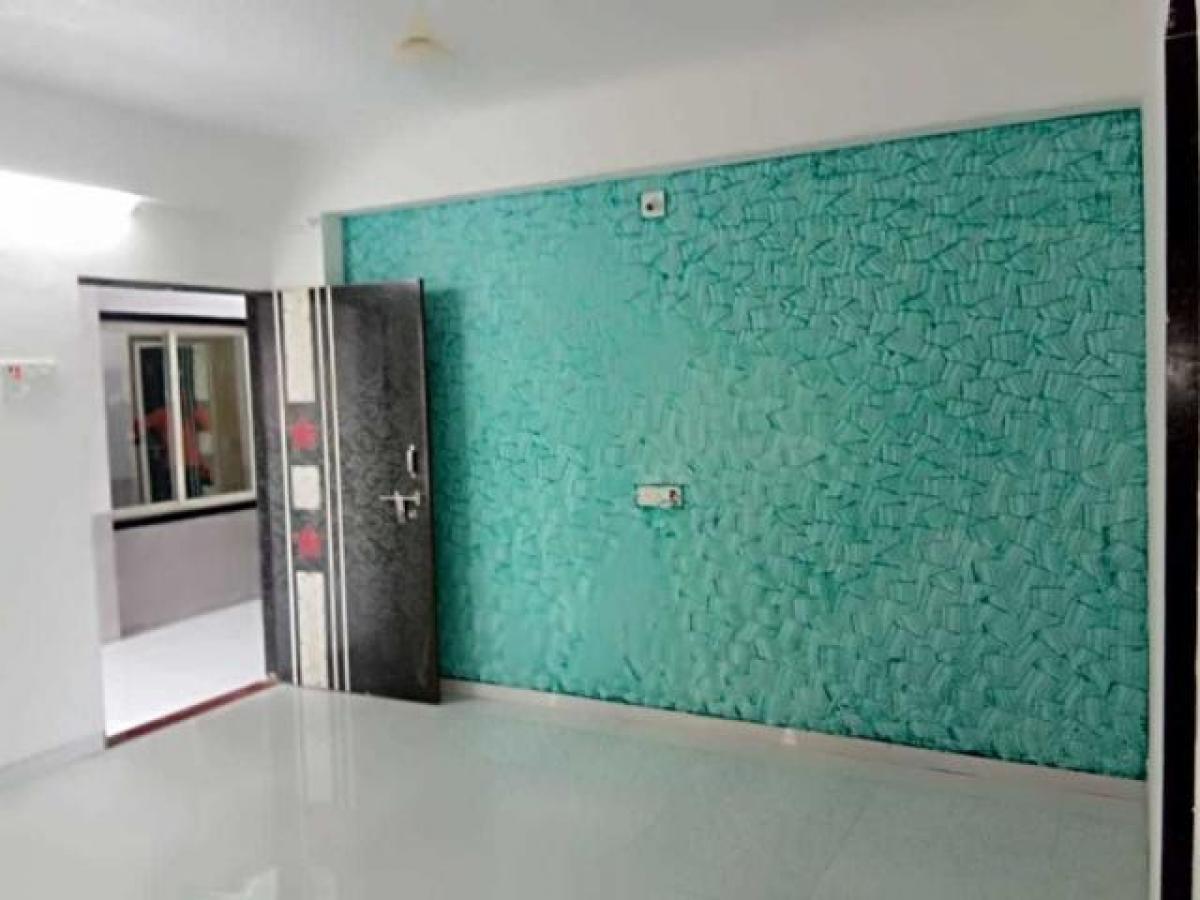  Land in Surat, India No. 37285