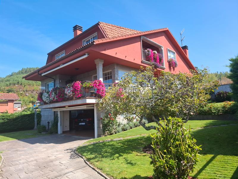 5 bedrooms House in Pontevedra, Spain No. 282531
