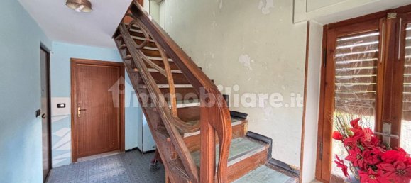 1 bedroom Apartment in Aosta, Italy No. 292621 2