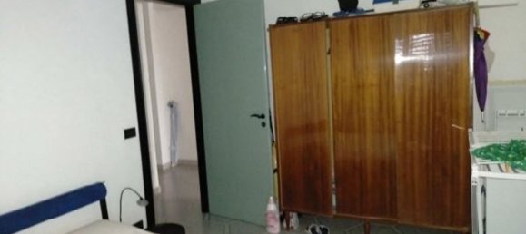 3 rooms Apartment in Latina, Italy No. 101040 15