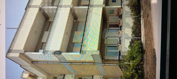 3 rooms Apartment in Latina, Italy No. 101040 17