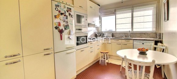 Квартира с 2 спальнями в Женвилье, Франция № 163452 8