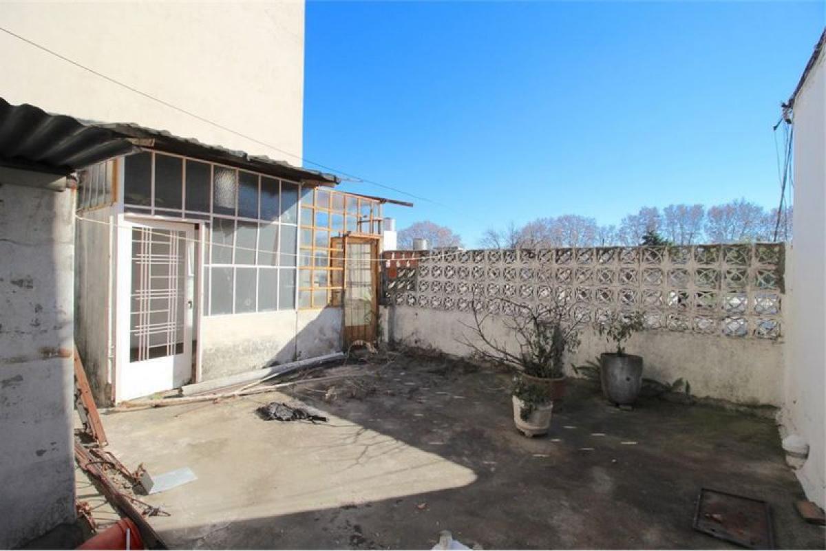 7 bedrooms House in Buenos Aires, Argentina No. 73217