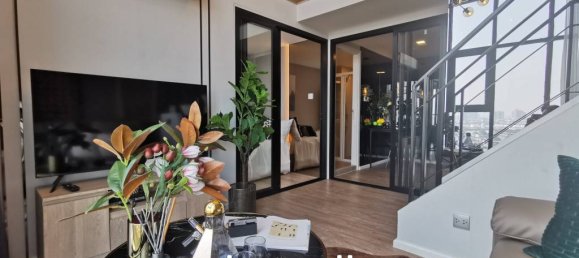 1 bedroom Duplex in Phra Khanong, Thailand No. 14295 9