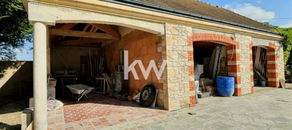 Дом с 6 спальнями в Монткрессон, Франция № 247367 16