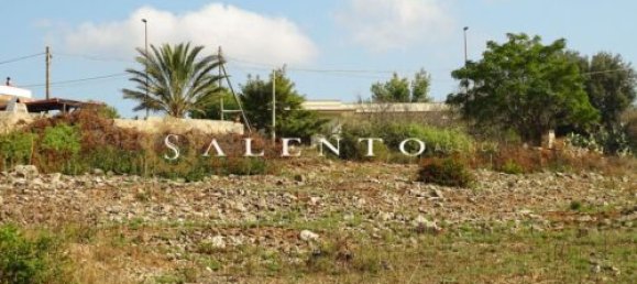 4 bedrooms Land in Casarano, Italy No. 86435 2